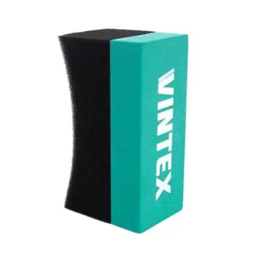 APLICADOR DE ESPUMA PARA PNEUS VONIXX VINTEX com design anatômico e fácil de usar para aplicação uniforme.