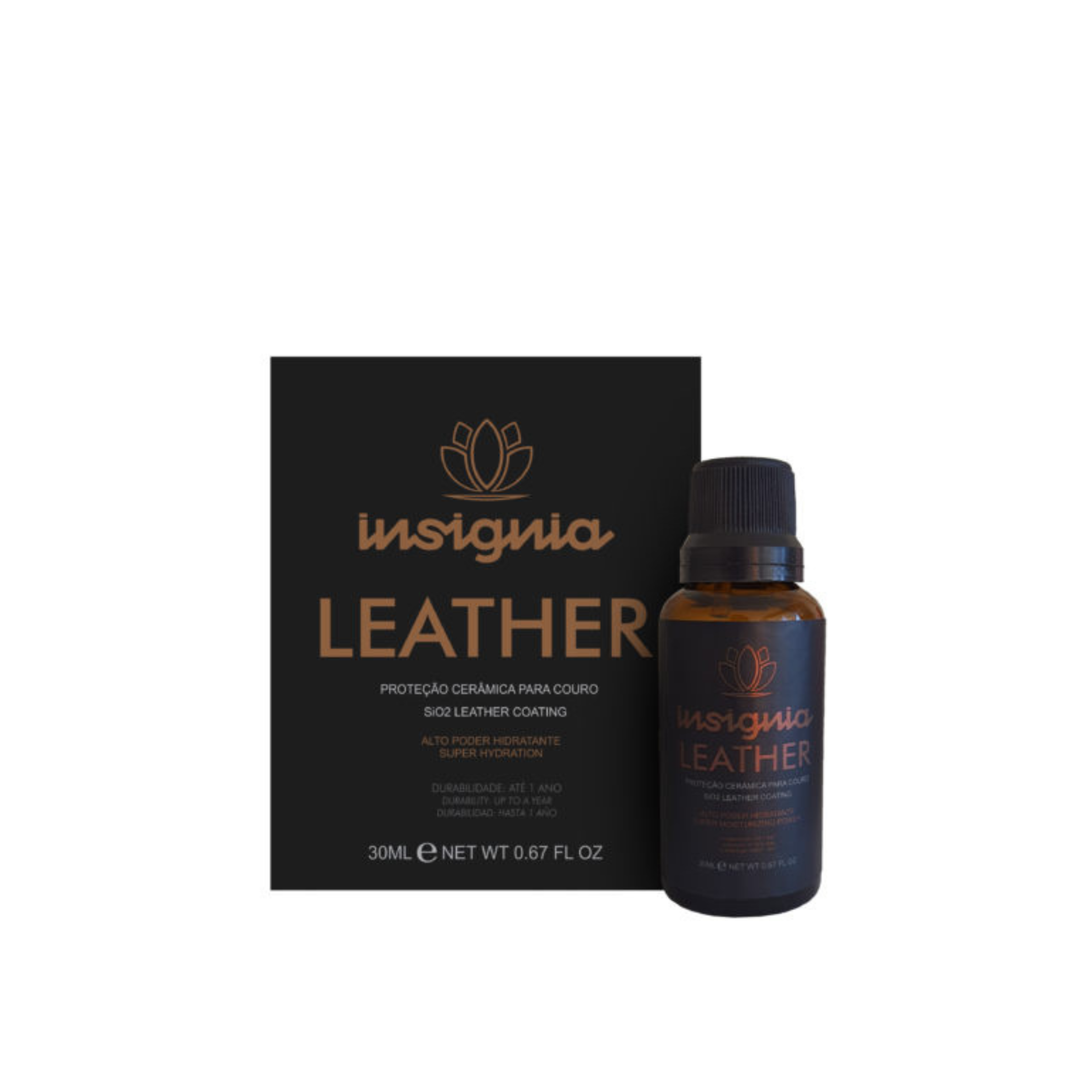 Frasco de 30ml do Insignia Leather com embalagem, protetor e hidratante cerâmico para couro.