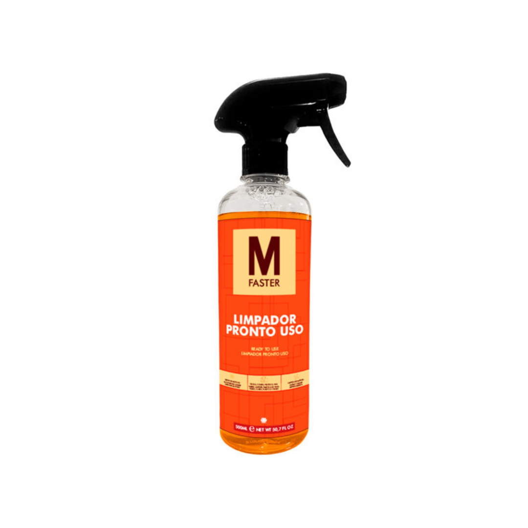 MULTI FASTER APC Limpador Pronto Uso 500ml Easytech para remoção eficiente de manchas e sujeiras.